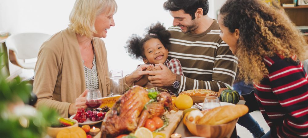 Healthy lifestyle tips for the holiday season.